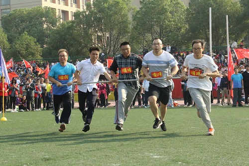 76fa905fa5cd49738b2b3b00057408e6.jpg