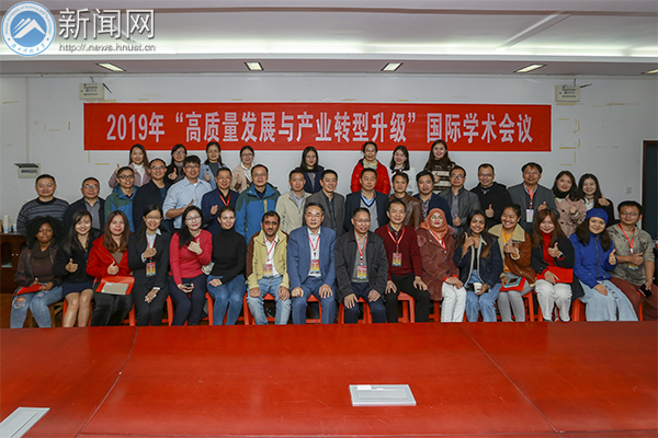 c1be152d220b4720b96e418443895a41.jpg