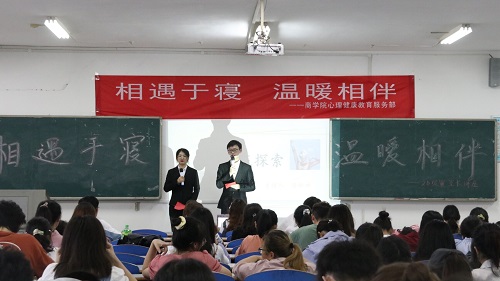 792ec15d766347d98bbc0ac3a5363439.jpg