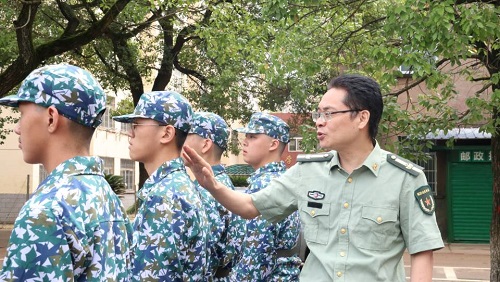 cdcf45b4a92f47aebe6af6c1e787ade1.jpg