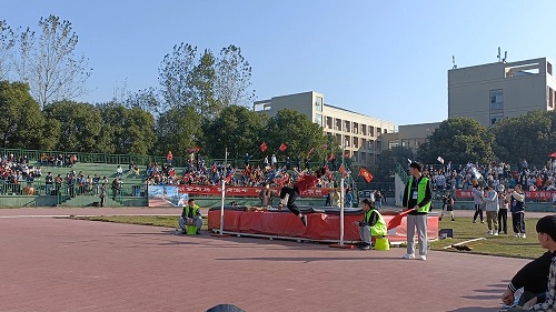 4fdbb8124ec94c33a96d148be7aff9df.jpg