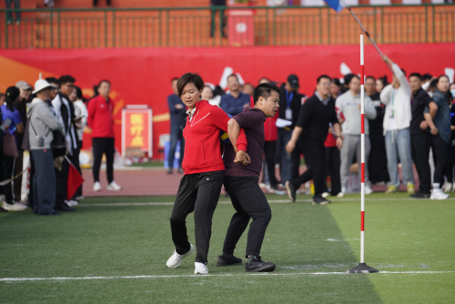 1a2396a1f9164a569f56fc636aefcfcd.png 同心2.png